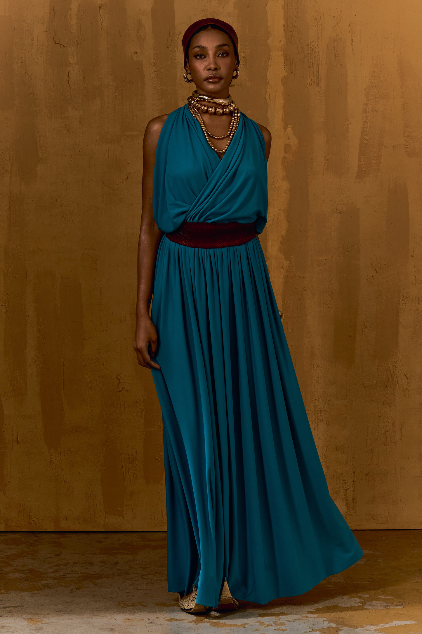 Abaigar Gown