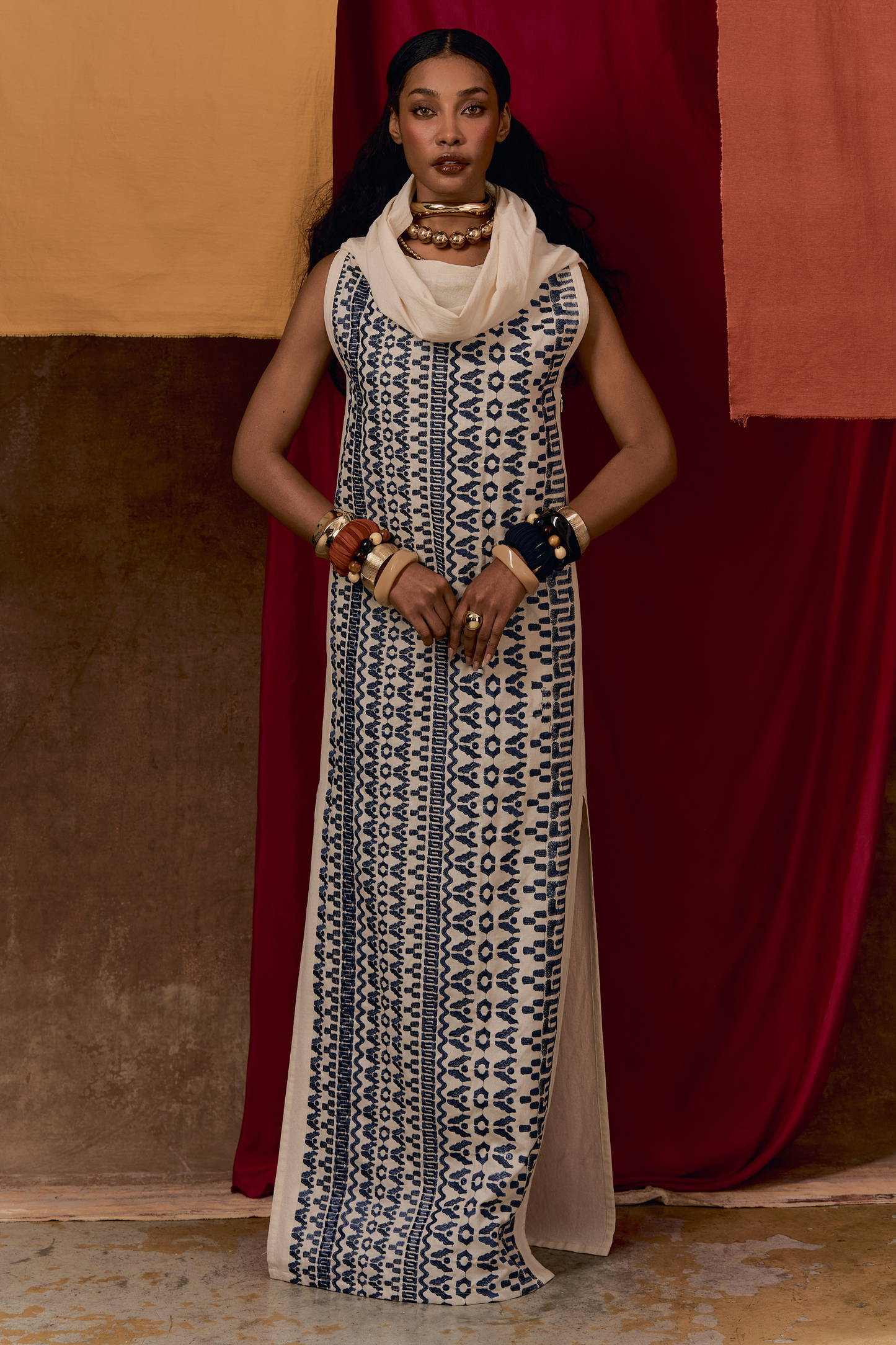 Nia Gown