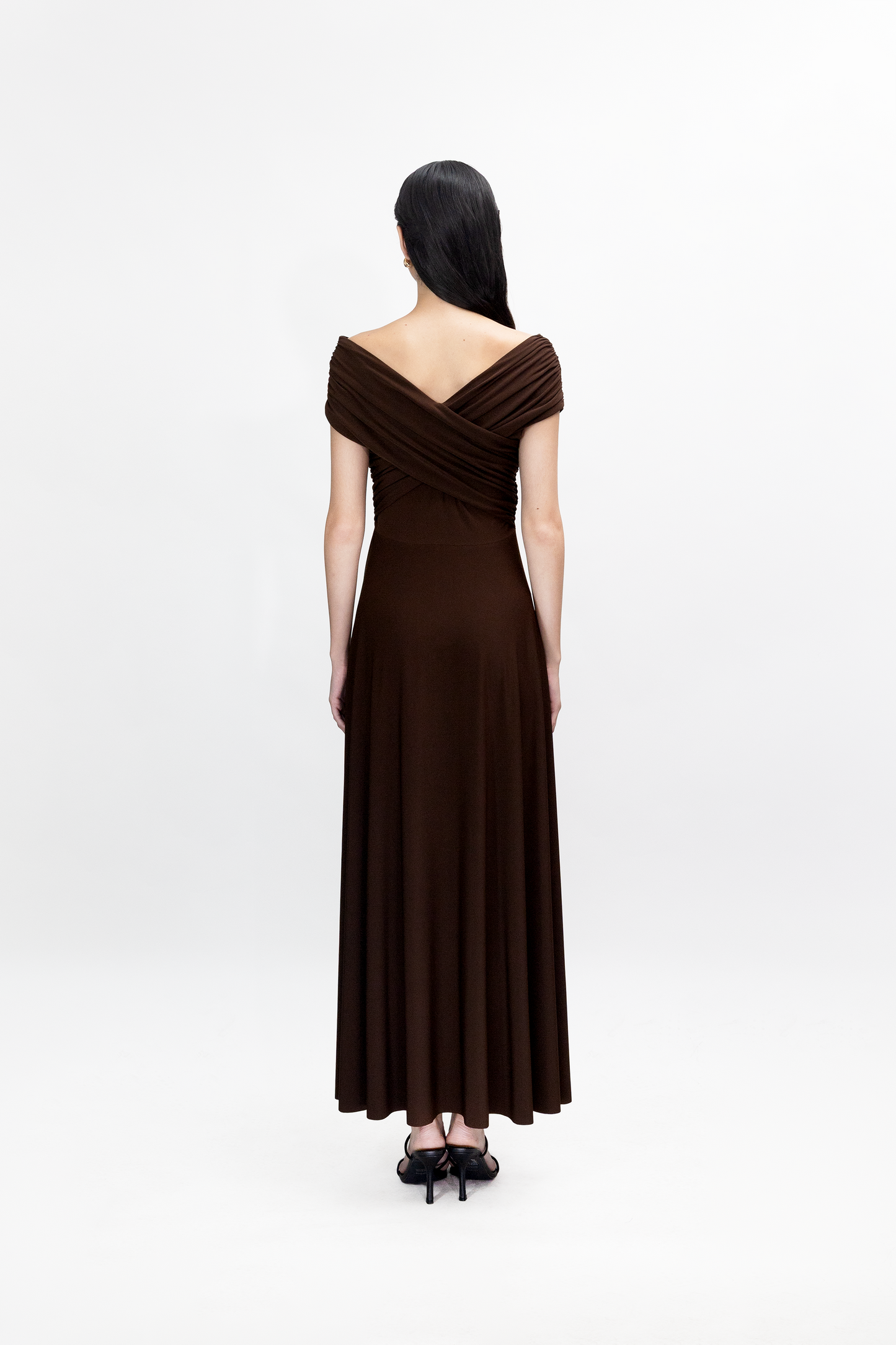 Ziri Gown