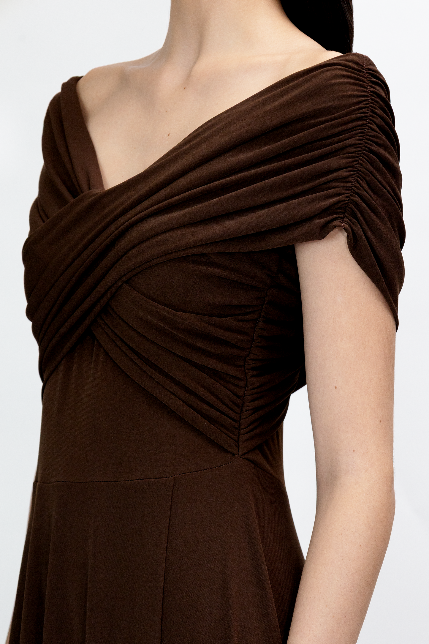 Ziri Gown