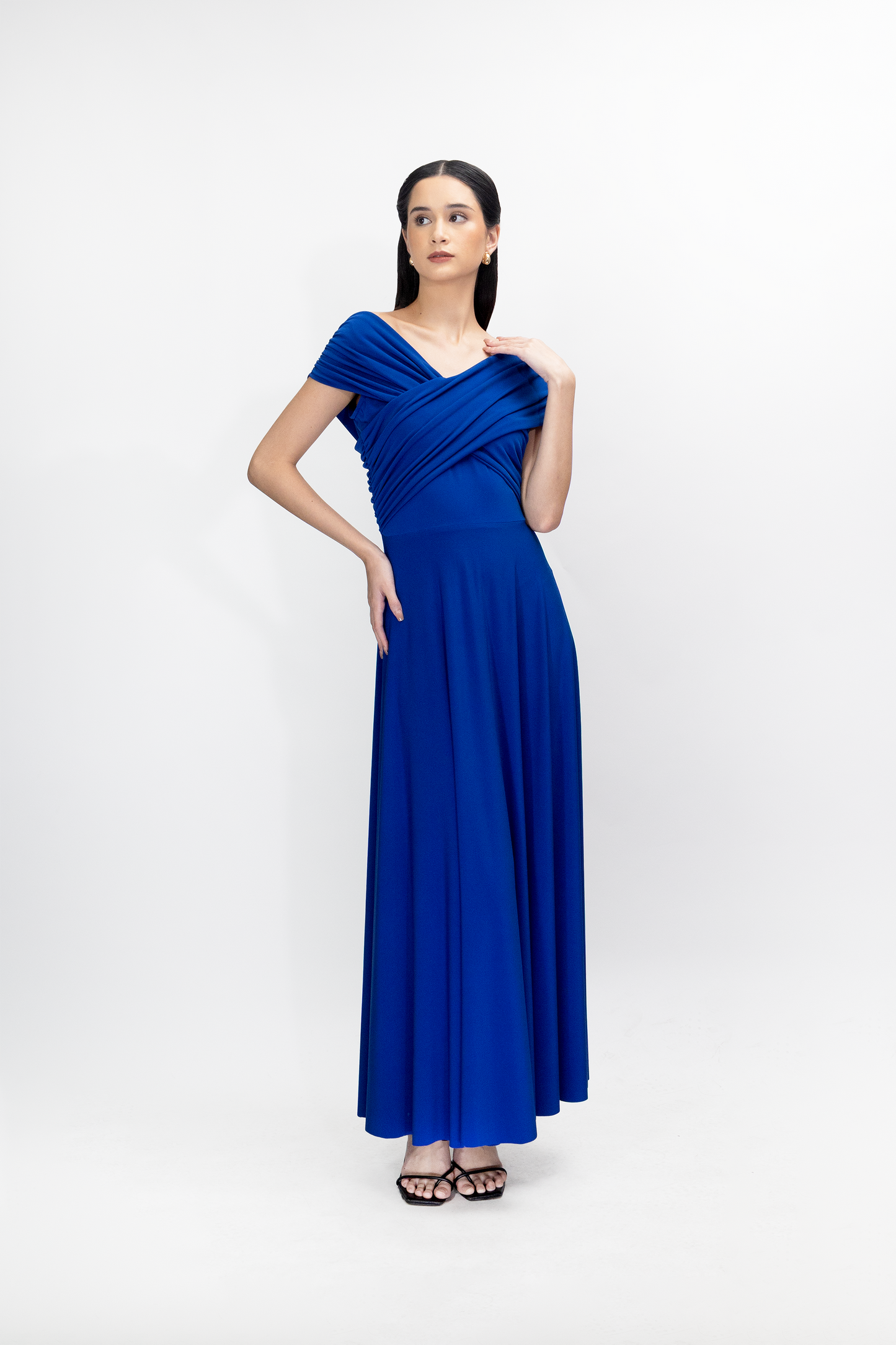 Ziri Gown