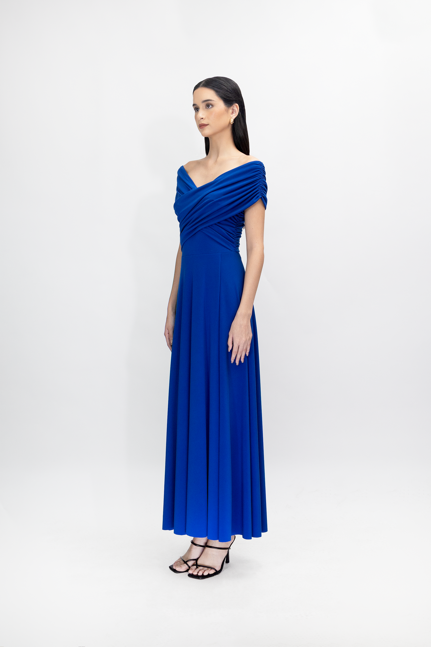 Ziri Gown