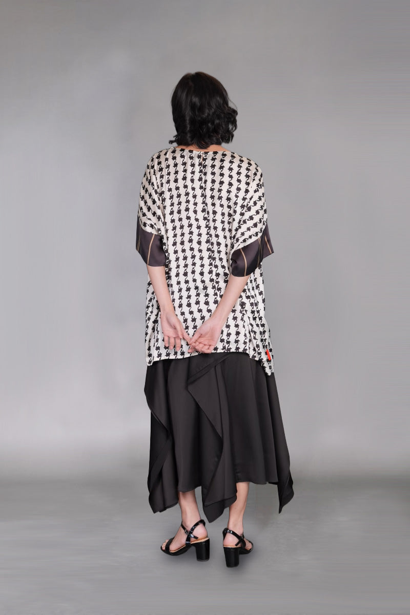 Aoi Top